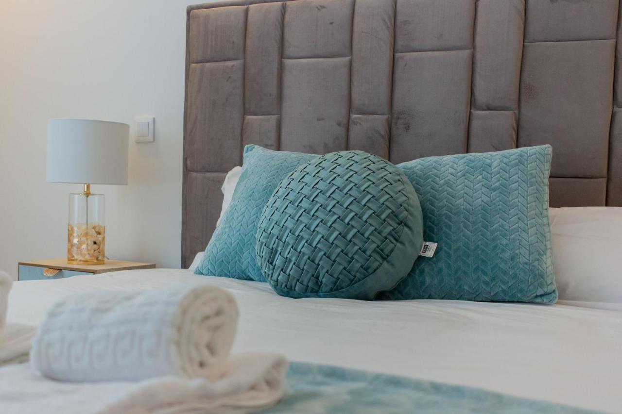 Stunning Apartment W/ Free Parking By Lovelystay ポルト エクステリア 写真